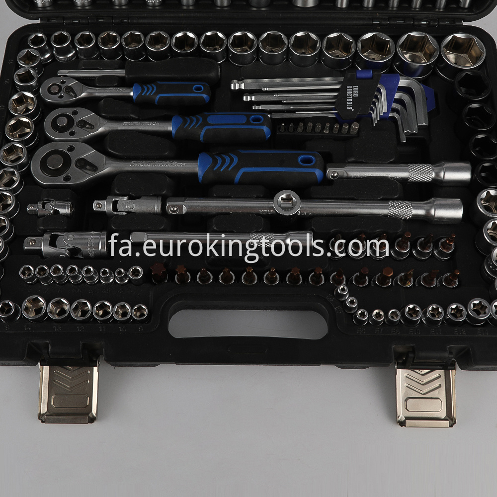 Wrench socket driver set